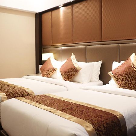 Grand Sylhet Hotel & Resort ภายนอก รูปภาพ