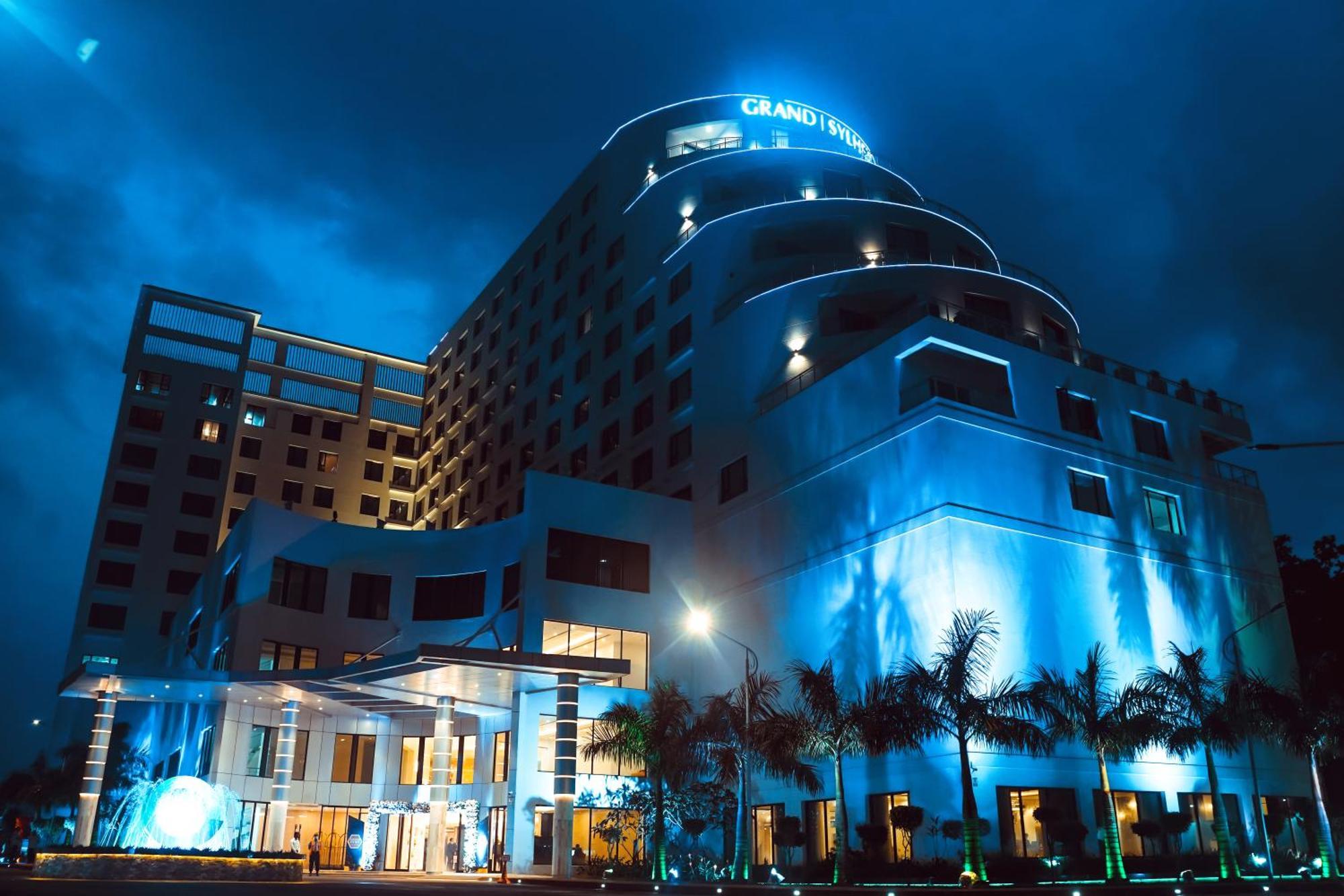 Grand Sylhet Hotel & Resort ภายนอก รูปภาพ